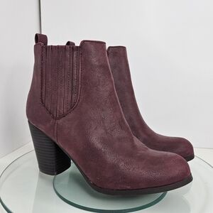 Madden Girl Women's Red Ankle Boots Faux Leather Heeled Size 6